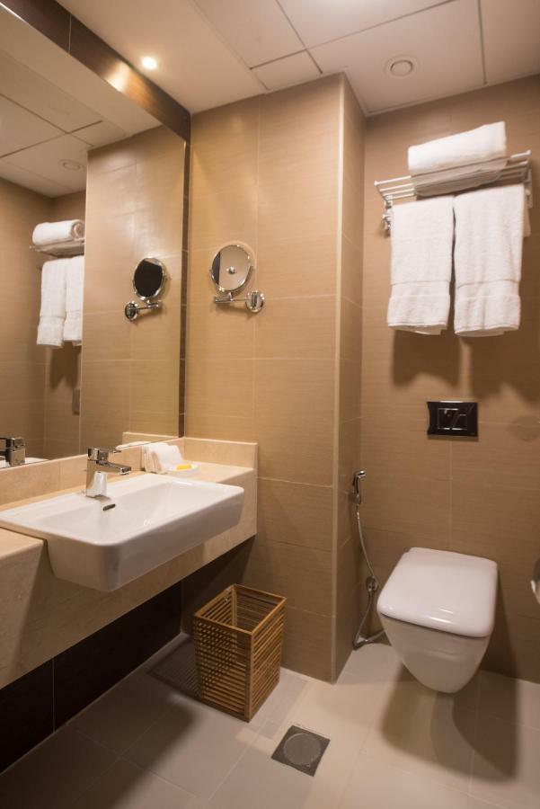 Fantastay - Luxury Studio Sparkle Tower Dubai Marina Dış mekan fotoğraf